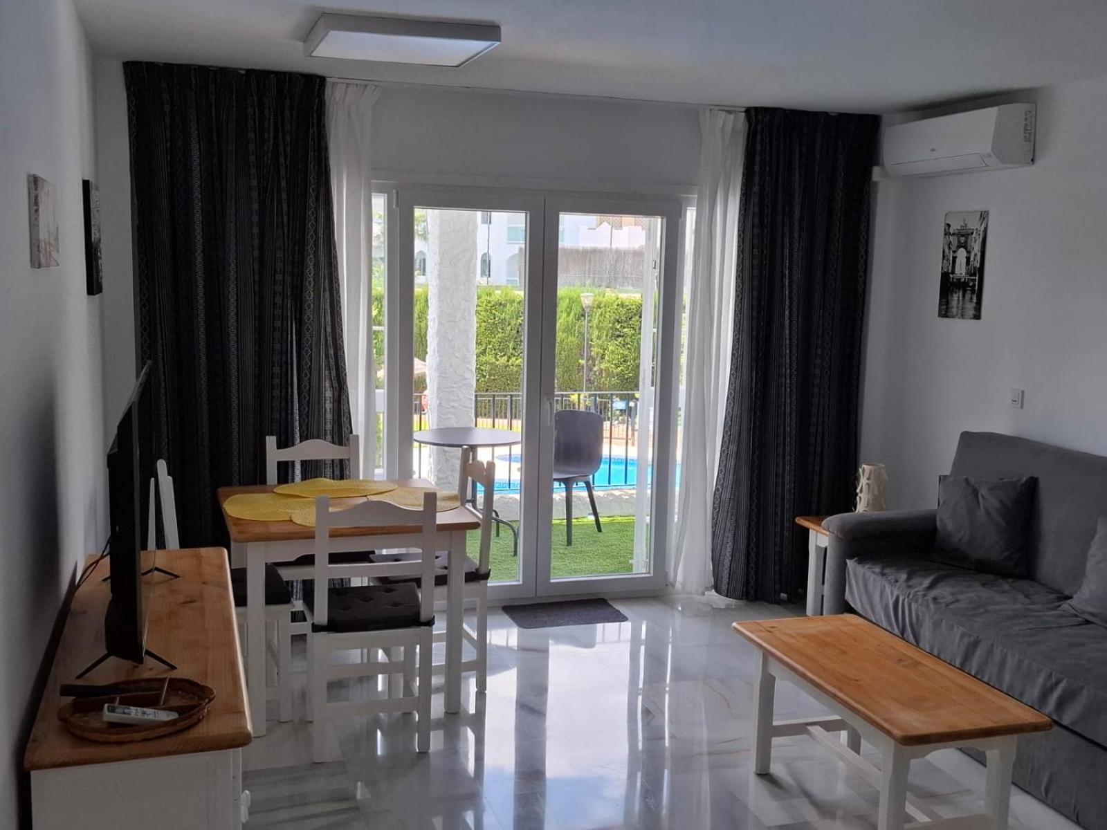 Sunstay Relax Rio Marina Beach Nerja Exterior foto
